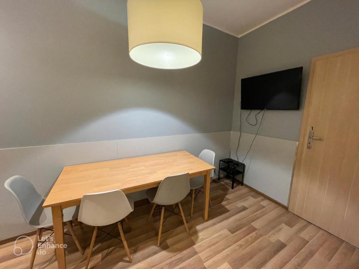 Lullaby Private Rooms 포즈난 외부 사진