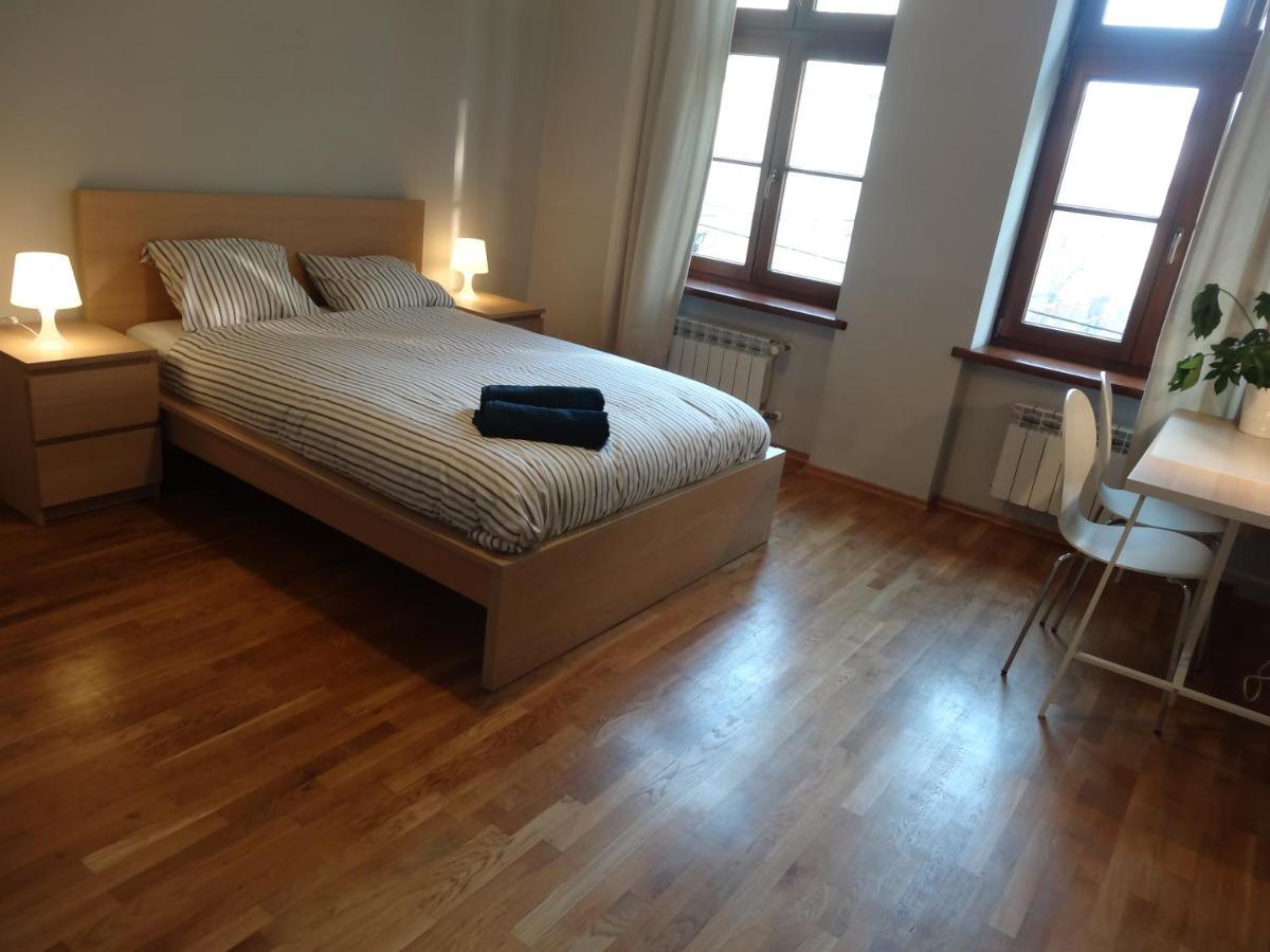 Lullaby Private Rooms 포즈난 외부 사진