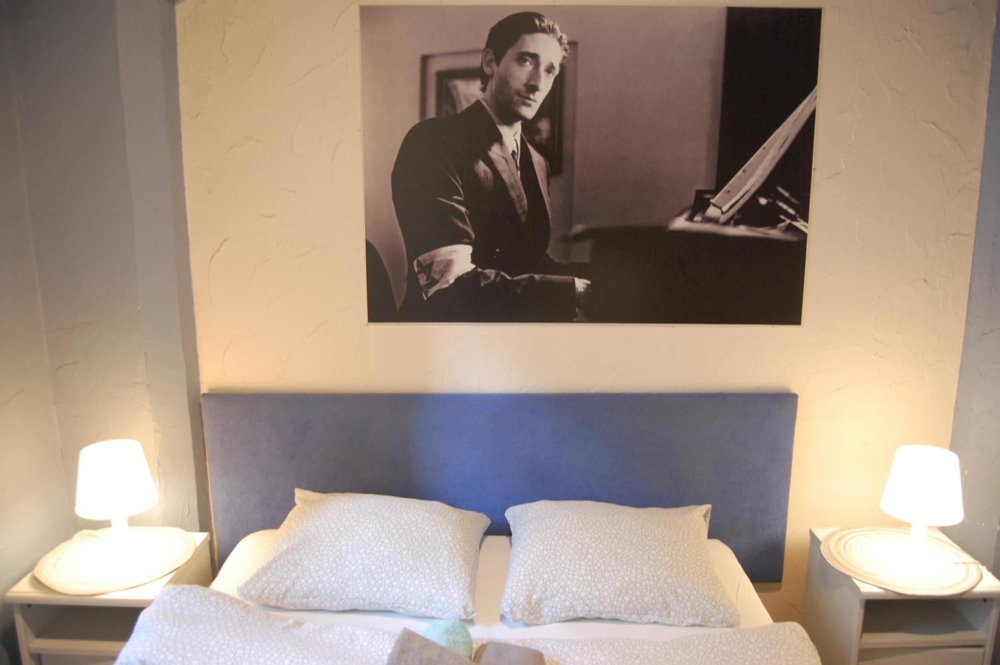 Lullaby Private Rooms 포즈난 외부 사진
