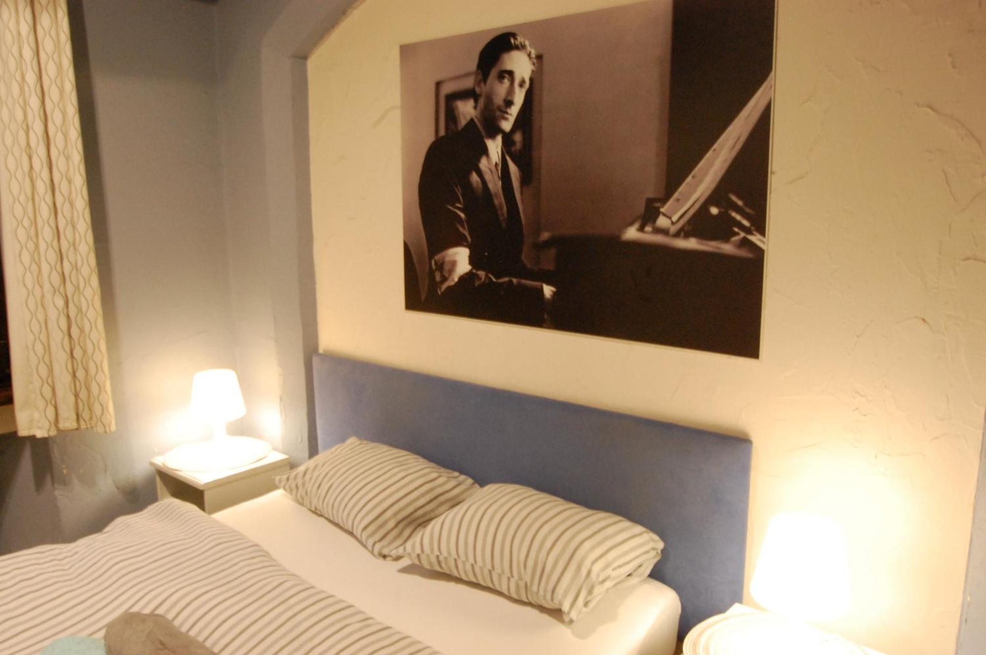 Lullaby Private Rooms 포즈난 외부 사진
